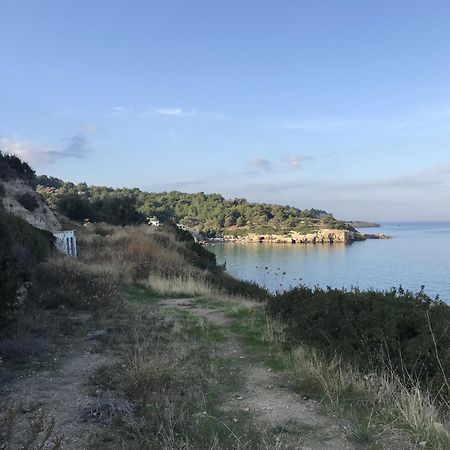 Tiny House Framed By Nature Near Sea In Karaburun Villa Smirne Esterno foto