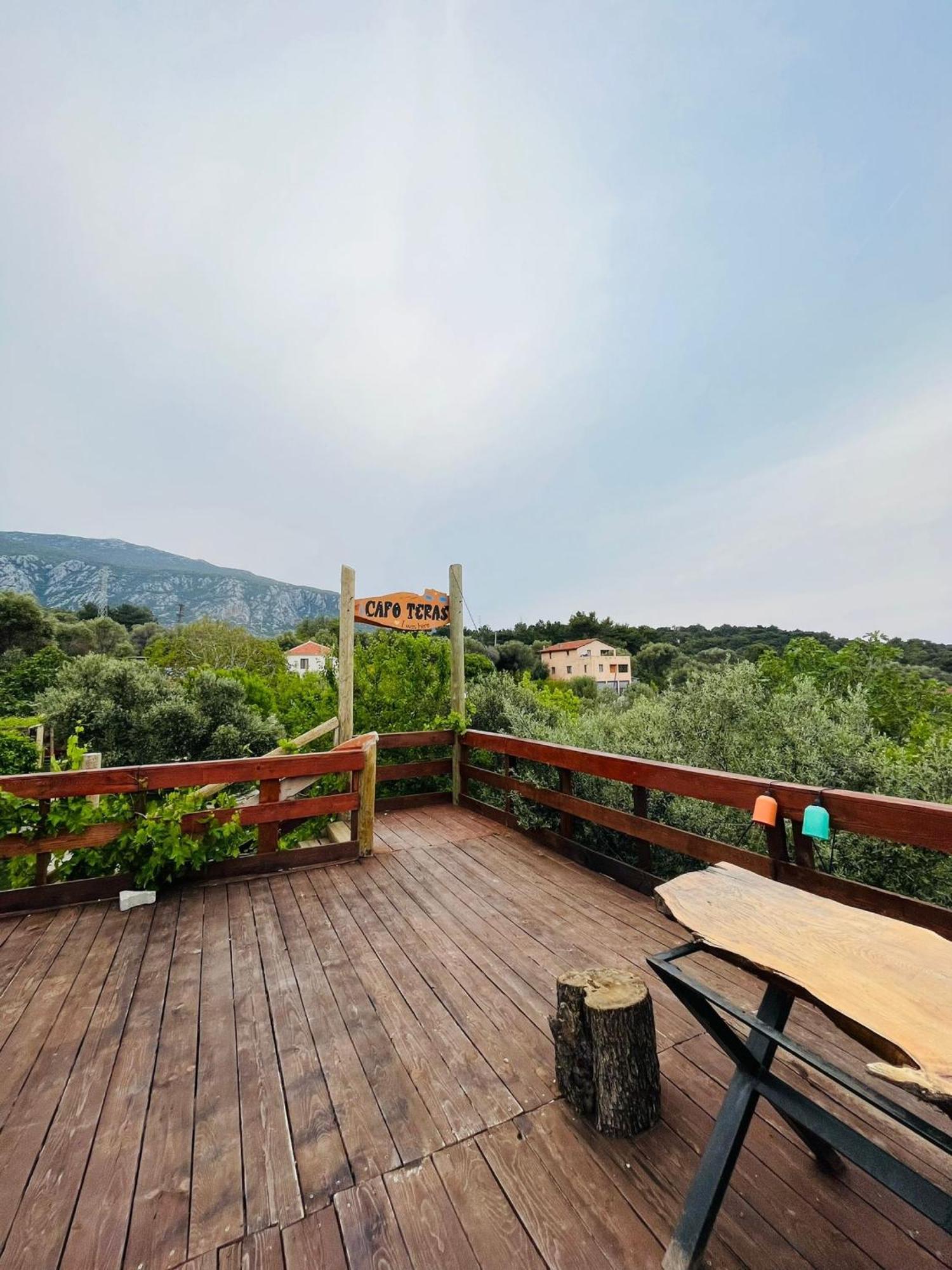 Tiny House Framed By Nature Near Sea In Karaburun Villa Smirne Esterno foto